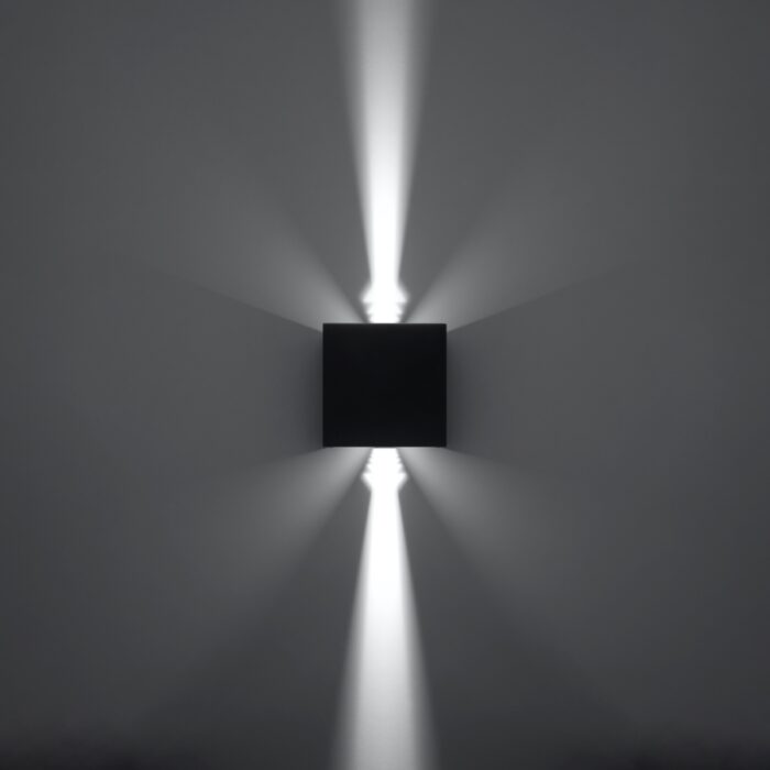 Aplică de perete Sollux colectia Luca LED 10 x 10 x 10 cm, negru_SL.0545