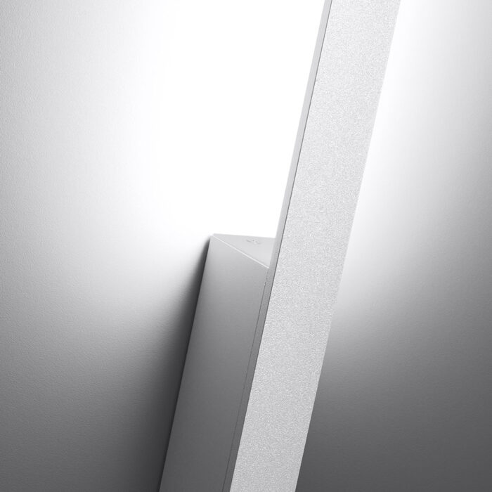 Aplică de perete Thoro colectia Sappo LED 4 x 6,5 x 150 cm, alb_TH.209