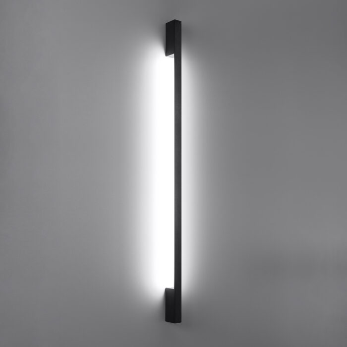 Aplică de perete Thoro colectia Sappo LED 4 x 6,5 x 150 cm, negru_TH.210
